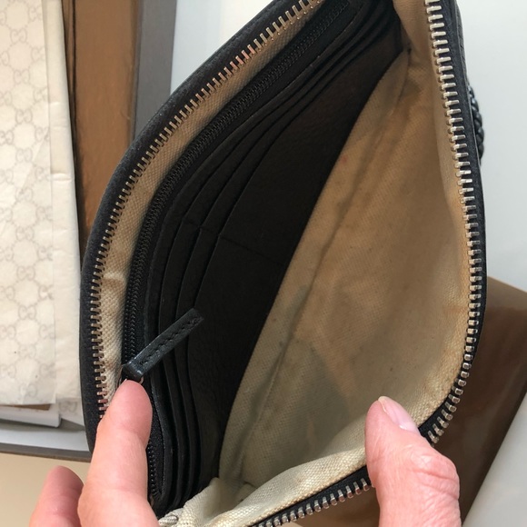 Gucci Wristlet and Wallet - Picture 7 of 9
